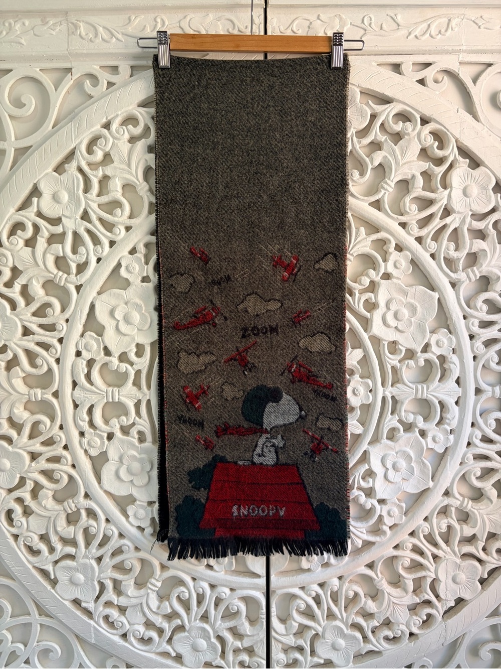 Vintage Snoopy Peanuts Winter Scarf Ski Doghouse 62”